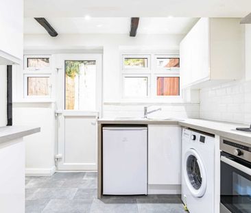 1 bed Terraced House for rent - Photo 4