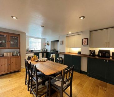 3 bedroom terraced house to rent - Photo 5