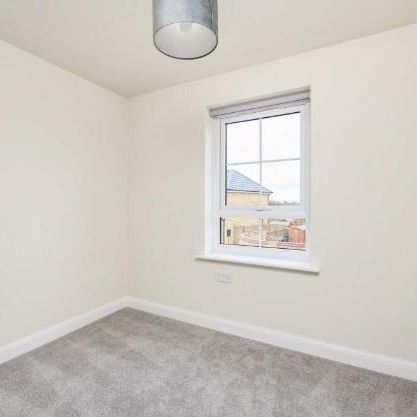4 bedroom property to rent - Photo 1