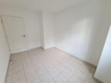 Appartement 2 Pièces + parking en sous-sol - Photo 5