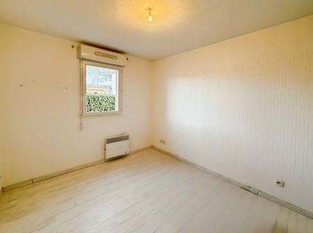 Location Appartement 2 pièces 47m² MONT DE MARSAN 40000 - Photo 2