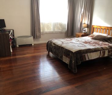 2/2 Godley Road - Photo 1