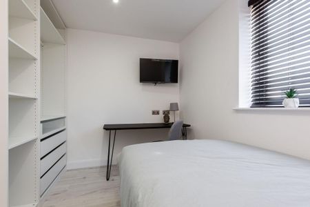 6 bedroom house to rent - Photo 4