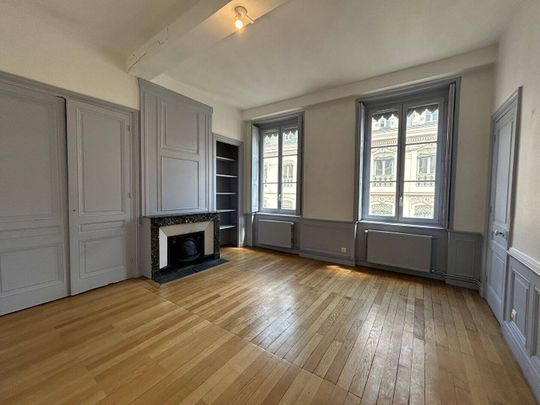 Appartement 5 pièces – LYON - Photo 1