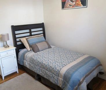 1 bedroom furnished mainfloor room for rent - Charleswood — 1 Bedro... - Photo 1