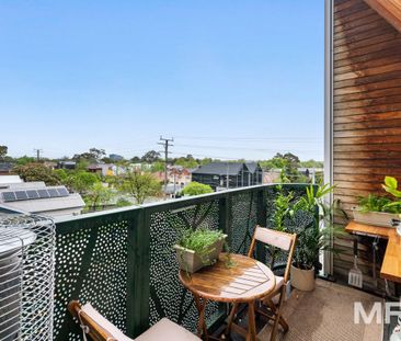 210/121 Victoria Road, Northcote - Photo 2