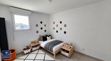 Location Appartement 3 pièces 58m² TOULON 83100 - Photo 3