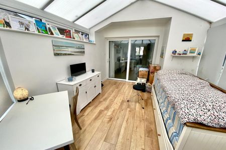 Kingsway Gardens, Chandlers Ford, SO53 - Photo 2