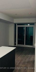 Brand-new Spacious Unit Available in Heart of City - Photo 3