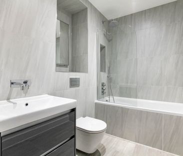 Kew Bridge Road, Brentford,TW8 - Photo 3