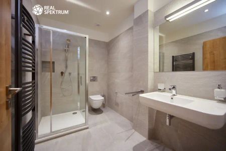 Pronájem nadstandardního bytu 2+kk 62 m - Fotografie 4