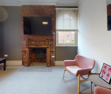 6 bedroom house to rent - Photo 3