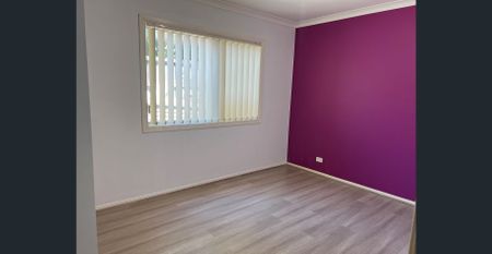 Spacious 4 Bedroom Home!! - Photo 5