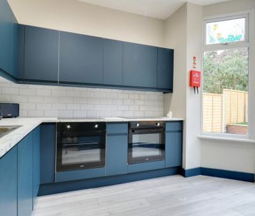 Studio to rent - Photo 6