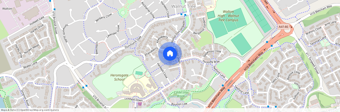 Tamarisk Court, Walnut Tree