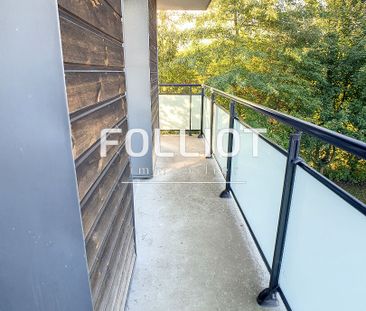 A LOUER - BEAU T2 AVEC BALCON DANS RÉSIDENCE SÉCURISÉE AVEC ASCENSE... - Photo 4