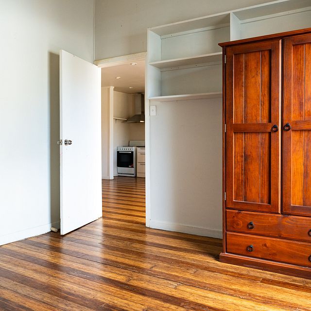 Charming 2BR Onehunga Unit w/AC! - Photo 1