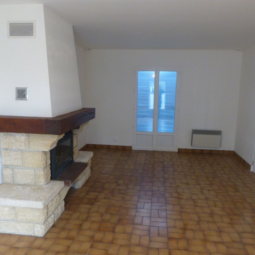 Maison de village avec 3 chambres . - Photo 1