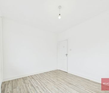 Bungalow to rent on - Photo 3