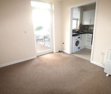 Tarring Road, Worthing - Photo 1