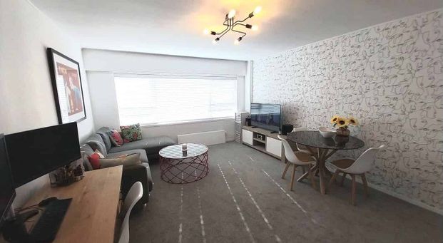 2 Bedroom apartment - walk to Ellerslie shops - Photo 1