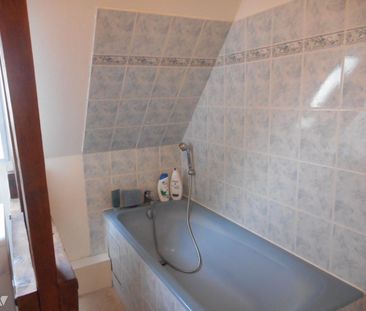 A louer à Condé-en-Normandie dans le Calvados (14), appartement de ... - Photo 2