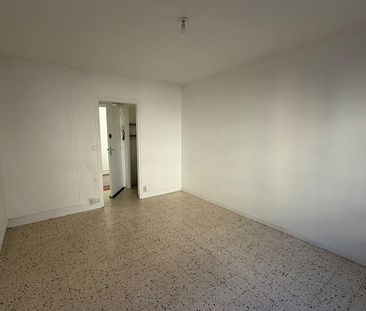Location Appartement 1 pièce 18m² - Photo 4