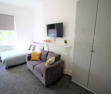Flat 2A, 1 Kelso Road, LS2 9PR, Leeds - Photo 1