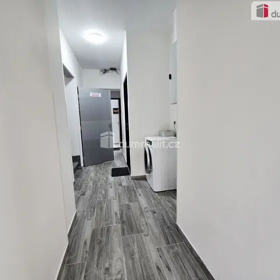 Pronájem bytu 1+kk, 22 m - Фото 1