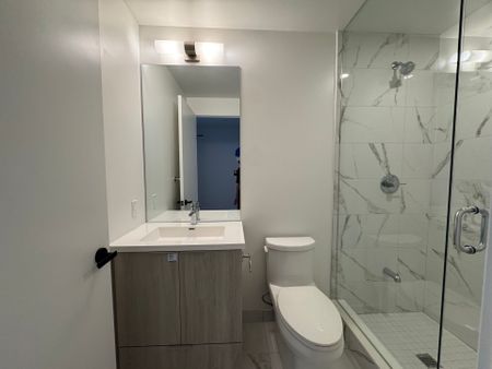 For Lease - 8 Interchange Way Unit# 1006, Vaughan, Ontario - Photo 3