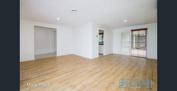 Court Location Convenience with Exceptional Family Space - Photo 1