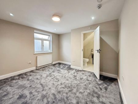 8 bedroom bungalow to rent - Photo 5