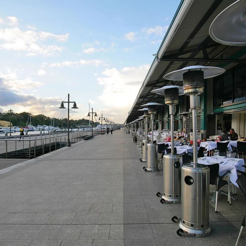 Exciting Harbourside Facing Studio Apartment - Photo 1