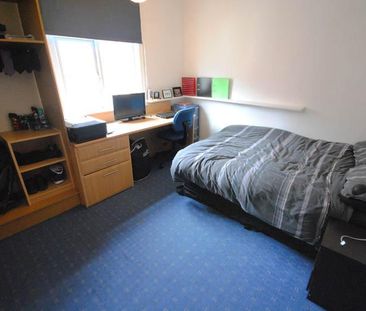 4 bedroom house to rent - Photo 1