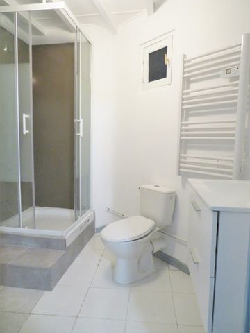 T5, Rue de l’Aspic, 900€ H.C, 113m² - Photo 3