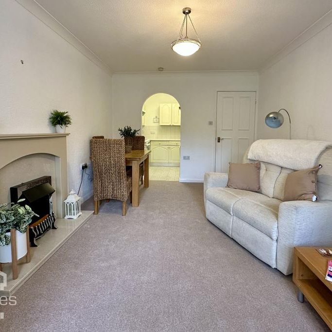 1 bedroom flat to rent - Photo 1