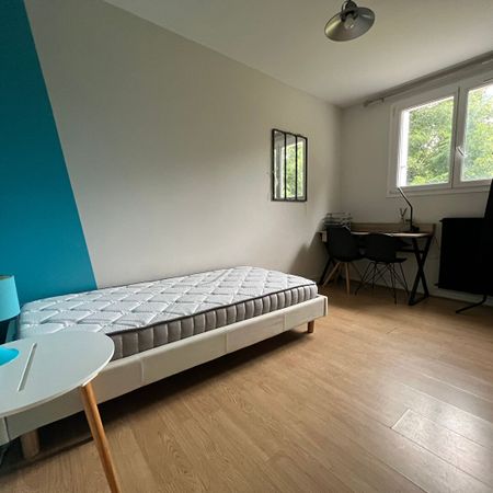 Location Maison 1 pièce 56m² RENNES 35200 - Photo 4