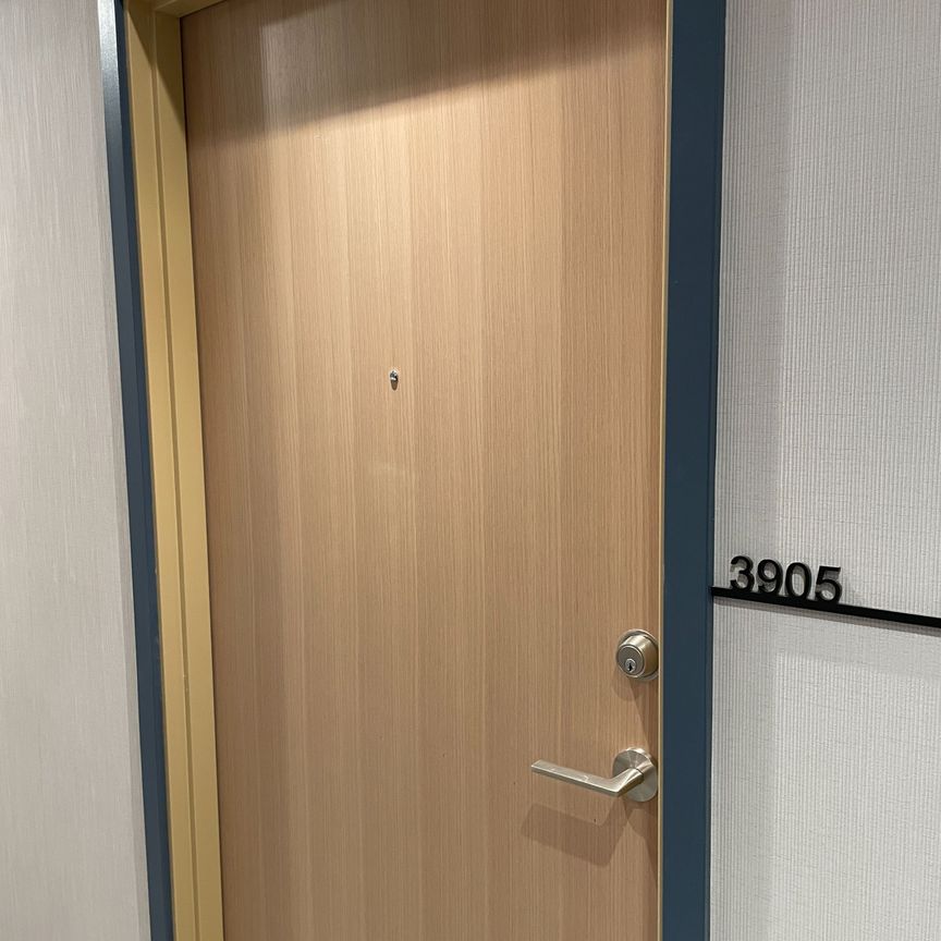 For Lease - 395 Square One Drive Unit# 3905, Mississauga, Ontario - Photo 1