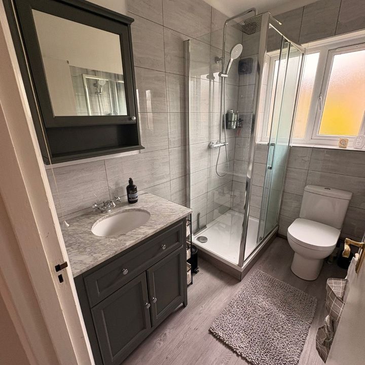 2 Bed Flat, Elmbourne Road, SW17 - Photo 1