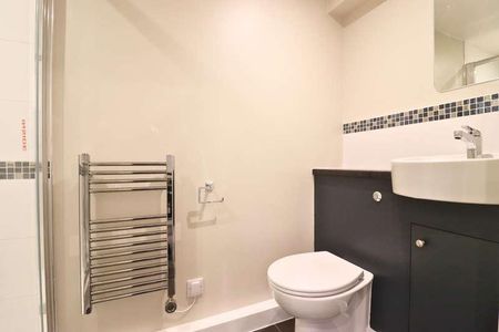 Hook Road, Surbiton, KT6 - Photo 3