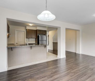 For Lease - 3002 Preserve Drive Unit# 36, Oakville, Ontario - Photo 4