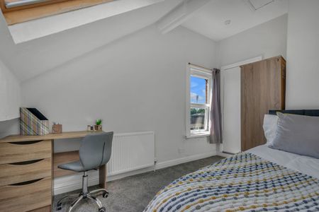 159 CARDIGAN ROAD Leeds - LS6 1LJ - Photo 5