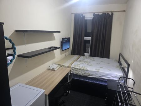 Room in a Shared House, George Elliot Road, CV1 - Photo 2