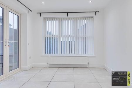 65 Lynn Hall Park, Bangor, BT19 1HZ - Photo 2