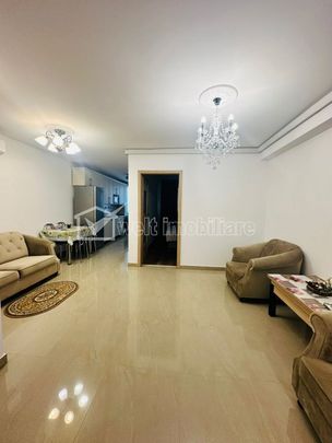 Inchiriere 2 camere, parcare subterana, zona VIVO - Fotografie 1