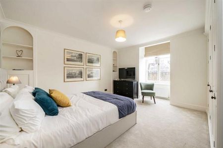 4 bedroom flat to rent - Photo 4