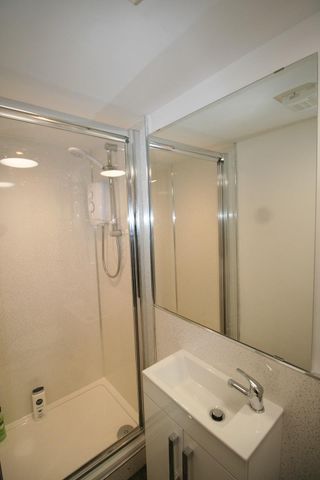 7 Bed Terraced House, Brailsford Road, M14 - Photo 5