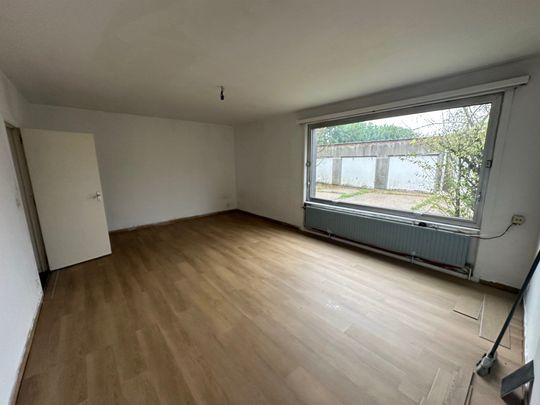 Gelijkvloers appartement met 2 slaapkamers - Photo 1