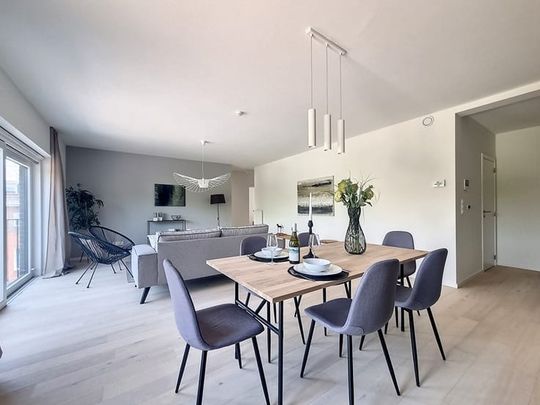 Appartement te huur - Foto 1