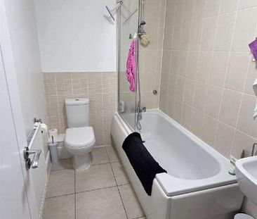 Churchill Road, Uxbridge, UB10 - Photo 2